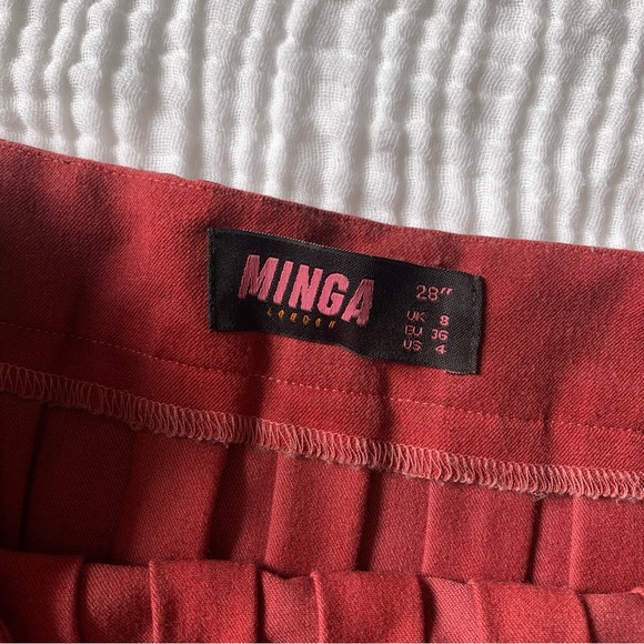 Minga London Womens Burgundy Pleated Tennis Skirt size 4 - Picture 9 of 9